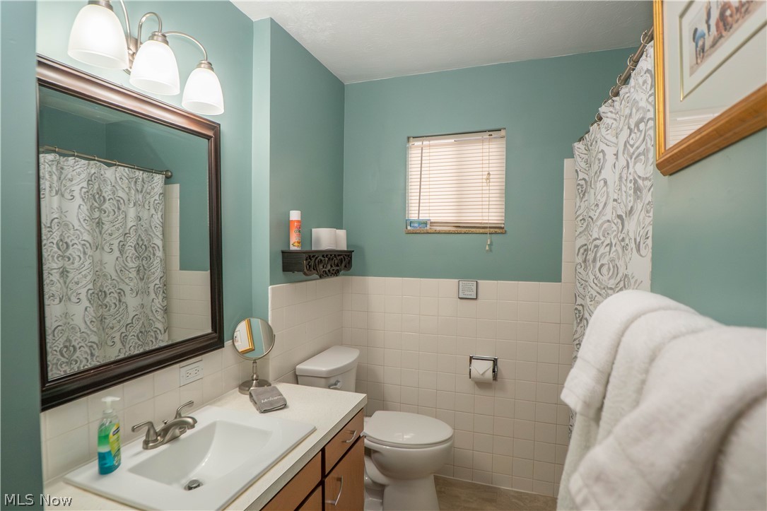 1753-1757 Cromwell Drive Akron OH 44313