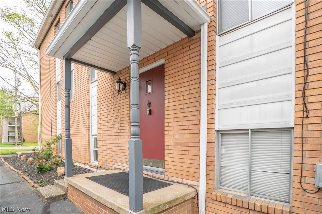 1753-1757 Cromwell Drive Akron OH 44313