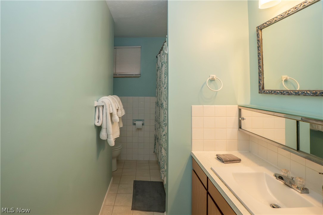 1753-1757 Cromwell Drive Akron OH 44313