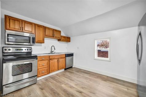 3196 W 43rd Street Cleveland OH 44109