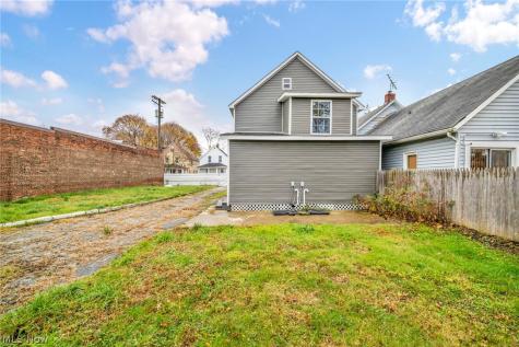 3196 W 43rd Street Cleveland OH 44109
