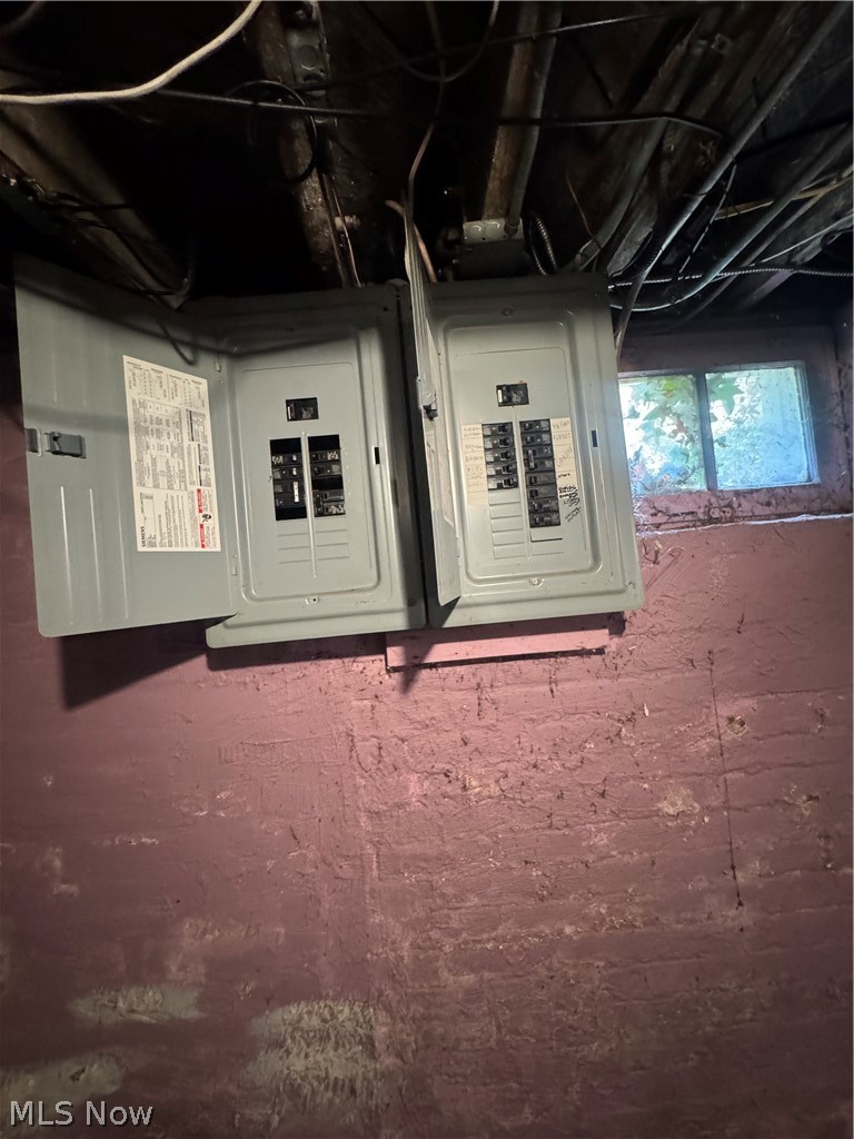 2707 Noble Road Cleveland Heights OH 44121
