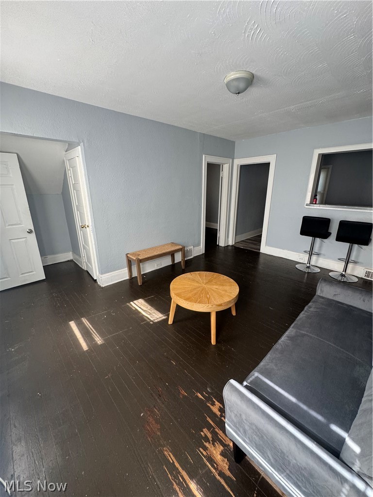 2707 Noble Road Cleveland Heights OH 44121