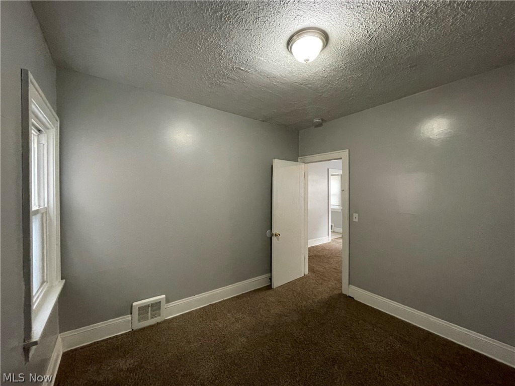 3495 W 99th Street Cleveland OH 44102