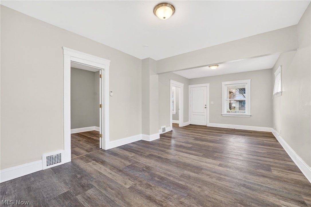 3726 Newark Avenue Cleveland OH 44109