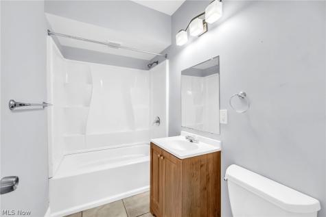 3726 Newark Avenue Cleveland OH 44109