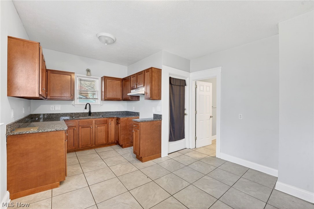 3726 Newark Avenue Cleveland OH 44109