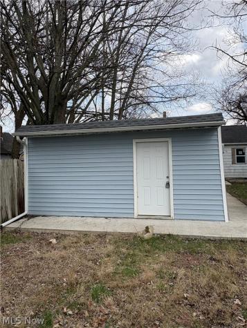 4535 W 157th Street Cleveland OH 44135