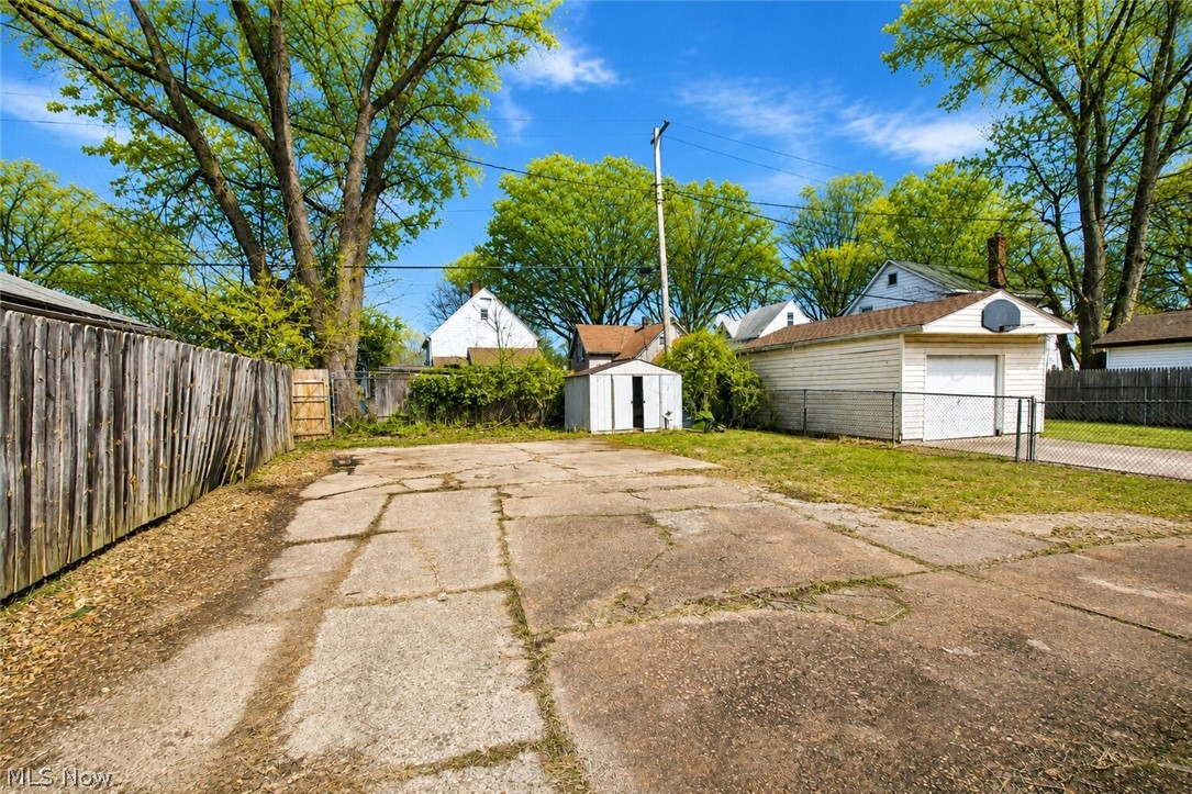 2010 Forestdale Avenue Cleveland OH 44109