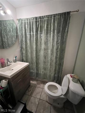 3192 W 58th Street Cleveland OH 44102