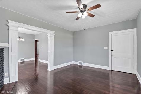 10109 Almira Avenue Cleveland OH 44111