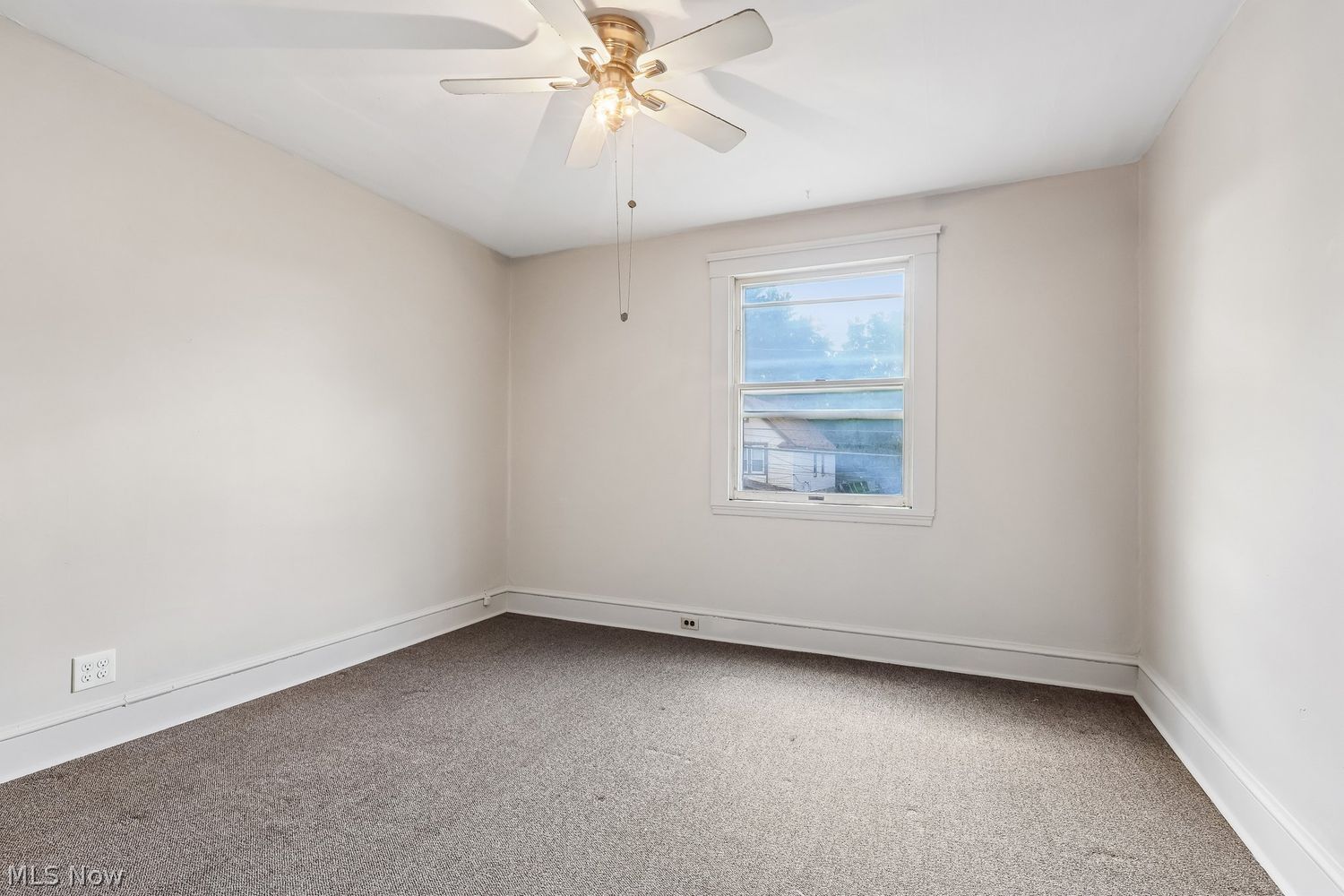 4302 Woburn Avenue Cleveland OH 44109