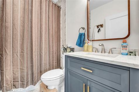 2203 Bunts Road Lakewood OH 44107