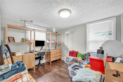 2203 Bunts Road Lakewood OH 44107