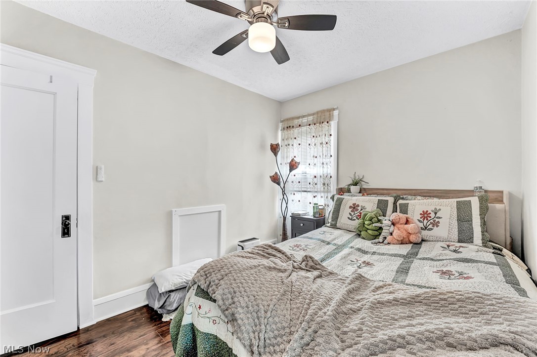 2203 Bunts Road Lakewood OH 44107