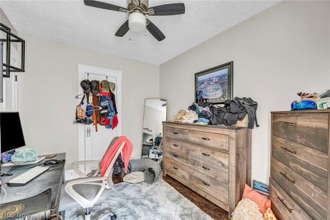 2203 Bunts Road Lakewood OH 44107