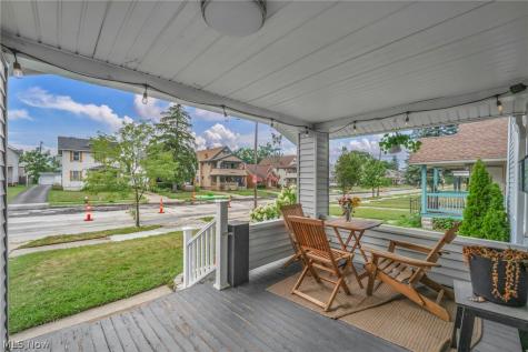 2203 Bunts Road Lakewood OH 44107