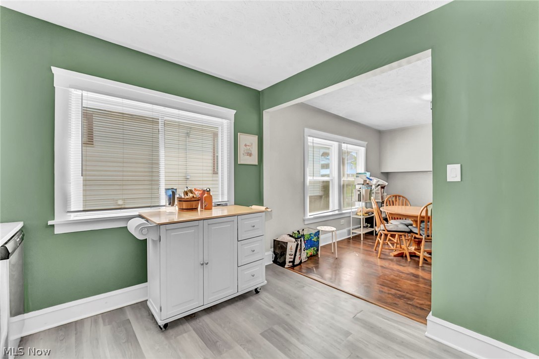 2203 Bunts Road Lakewood OH 44107