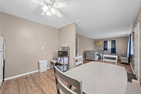 1235 Roslyn Avenue Akron OH 44320