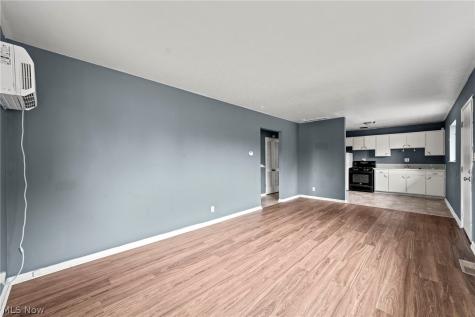 1235 Roslyn Avenue Akron OH 44320