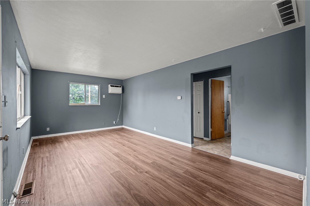 1235 Roslyn Avenue Akron OH 44320