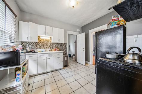 1330 W 64th Street Cleveland OH 44102