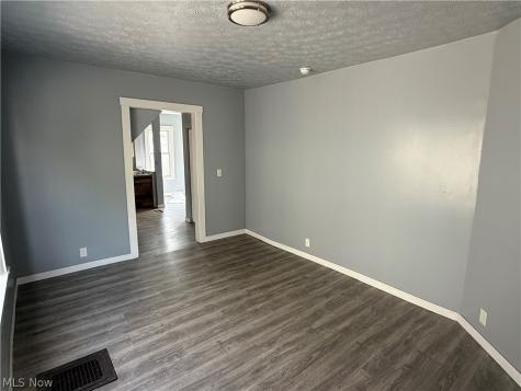 1143 Norwood Road Cleveland OH 44103