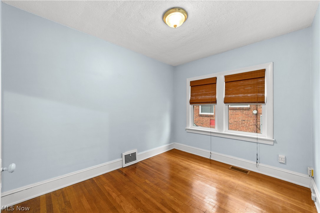 14602 Mitchell Avenue Cleveland OH 44111