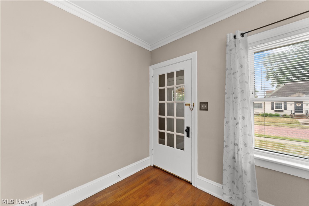 14602 Mitchell Avenue Cleveland OH 44111