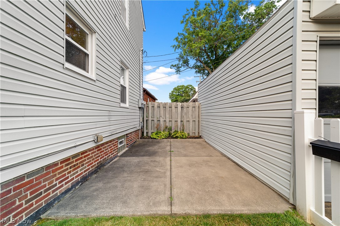 14602 Mitchell Avenue Cleveland OH 44111