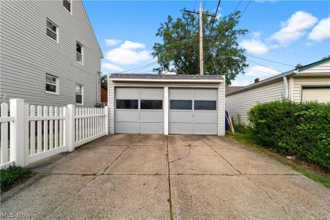 14602 Mitchell Avenue Cleveland OH 44111