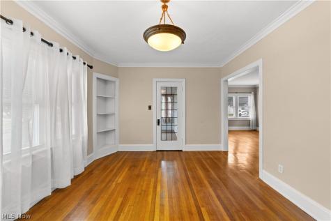 14602 Mitchell Avenue Cleveland OH 44111