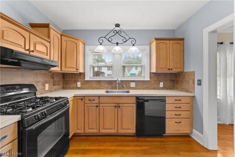 14602 Mitchell Avenue Cleveland OH 44111