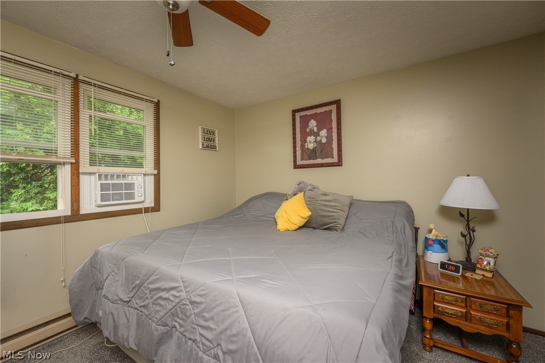 824-826 Reno Drive Louisville OH 44641
