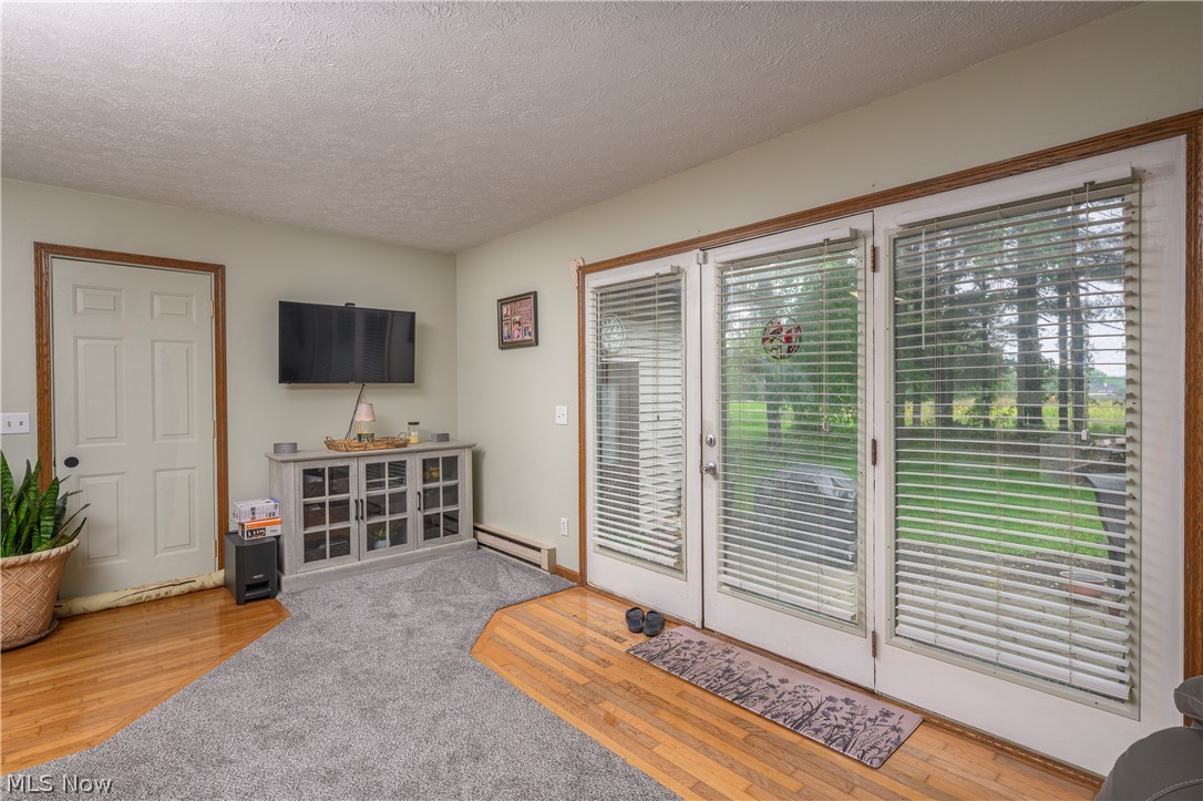 824-826 Reno Drive Louisville OH 44641