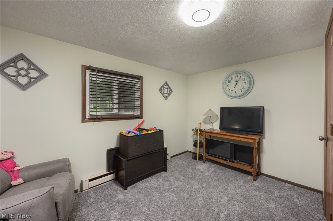 824-826 Reno Drive Louisville OH 44641