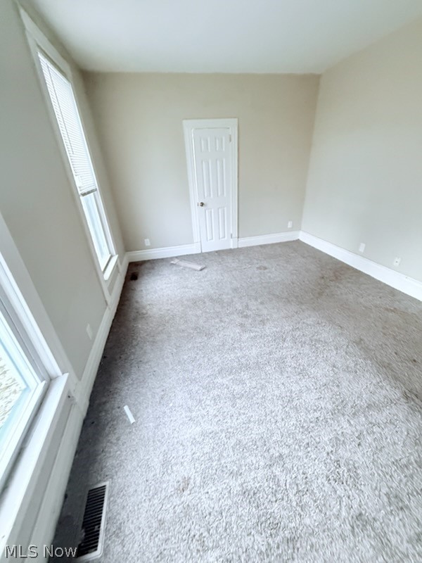 3216 Riverside Avenue Cleveland OH 44109