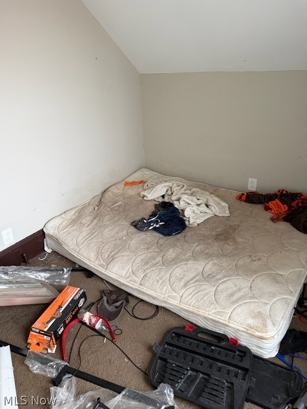 3216 Riverside Avenue Cleveland OH 44109