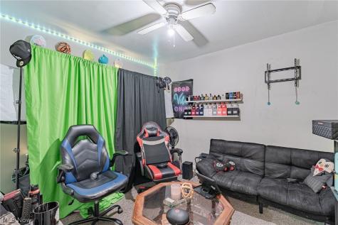 1700 Wayside Road Cleveland OH 44112