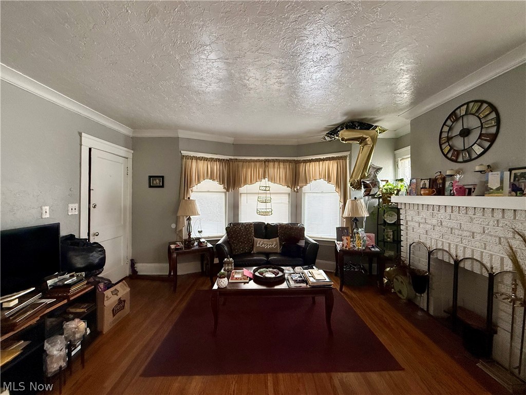 412 E 146th Street Cleveland OH 44110
