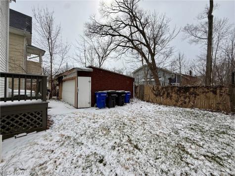 412 E 146th Street Cleveland OH 44110