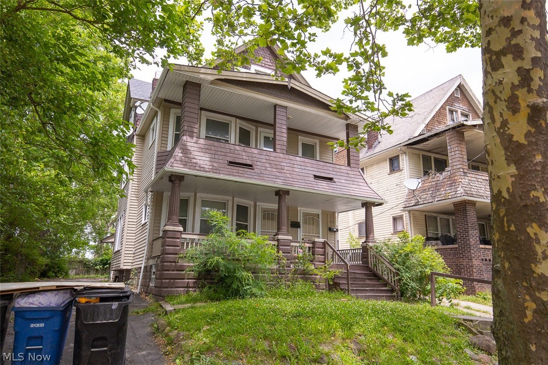 9421 Parkview Avenue Cleveland OH 44104