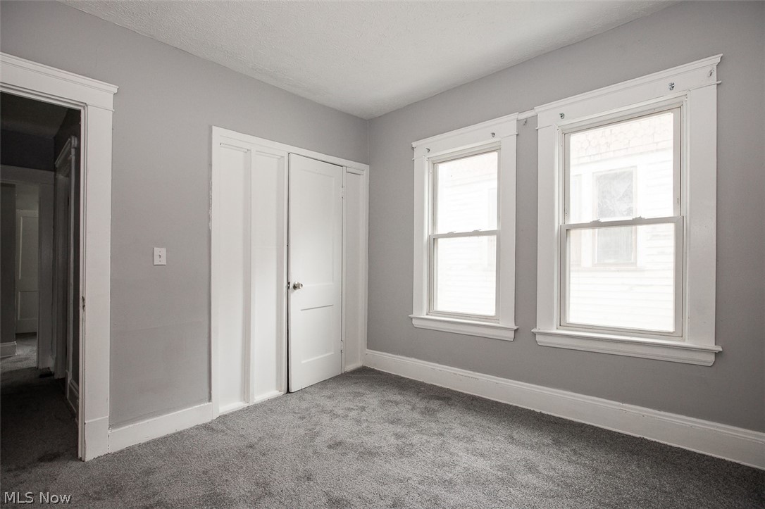 9421 Parkview Avenue Cleveland OH 44104