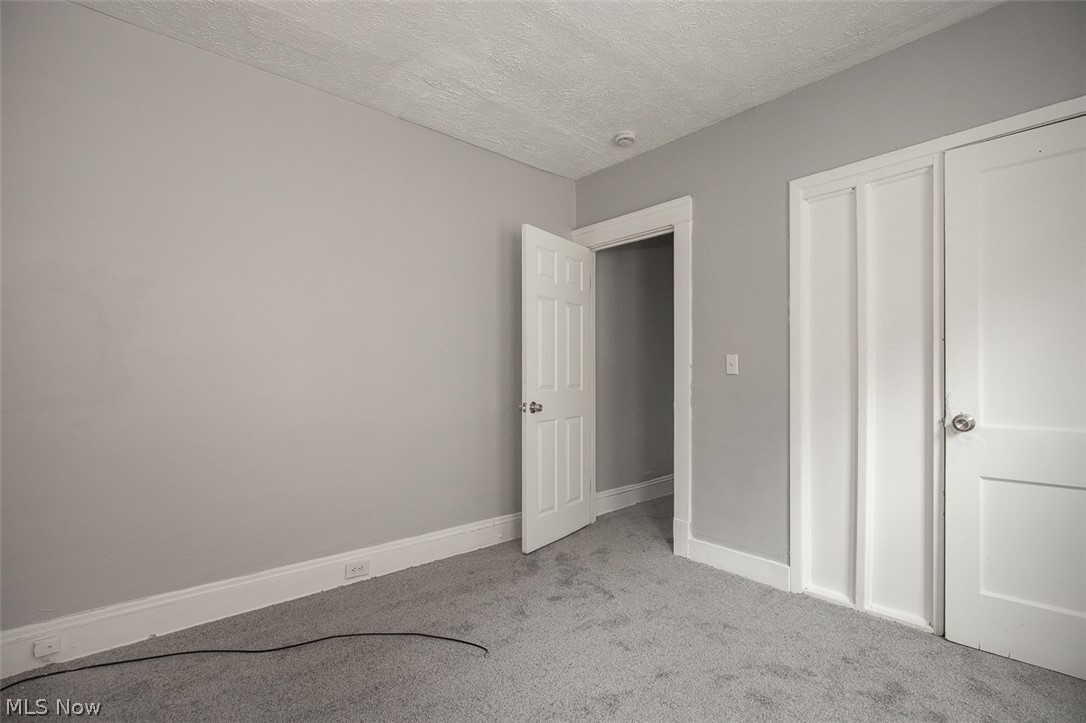 9421 Parkview Avenue Cleveland OH 44104