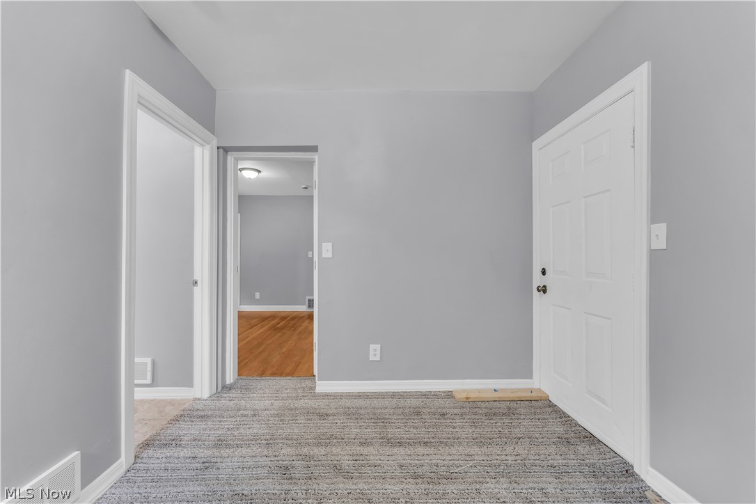 3852 E 140th Street Cleveland OH 44128