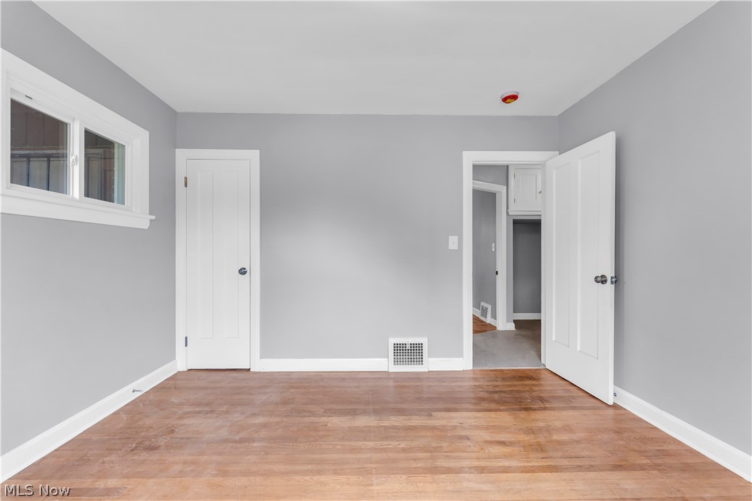 3852 E 140th Street Cleveland OH 44128