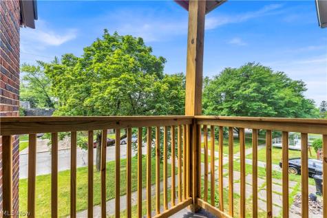 3852 E 140th Street Cleveland OH 44128