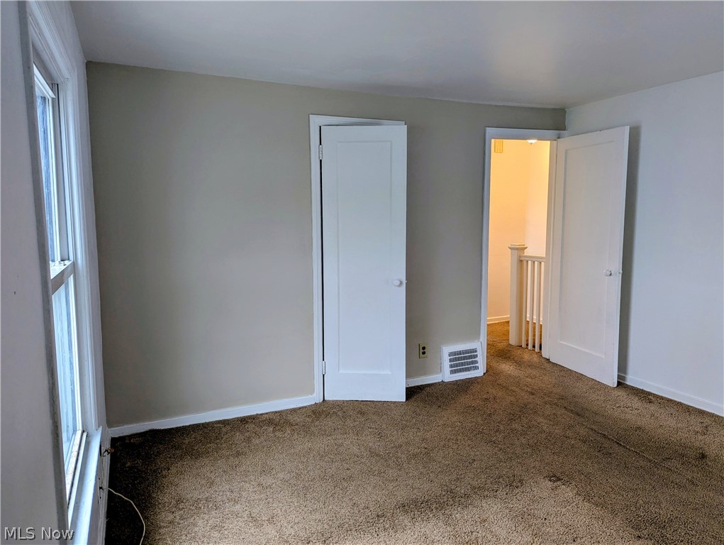 1490 - 1492 E 250th Street Euclid OH 44117