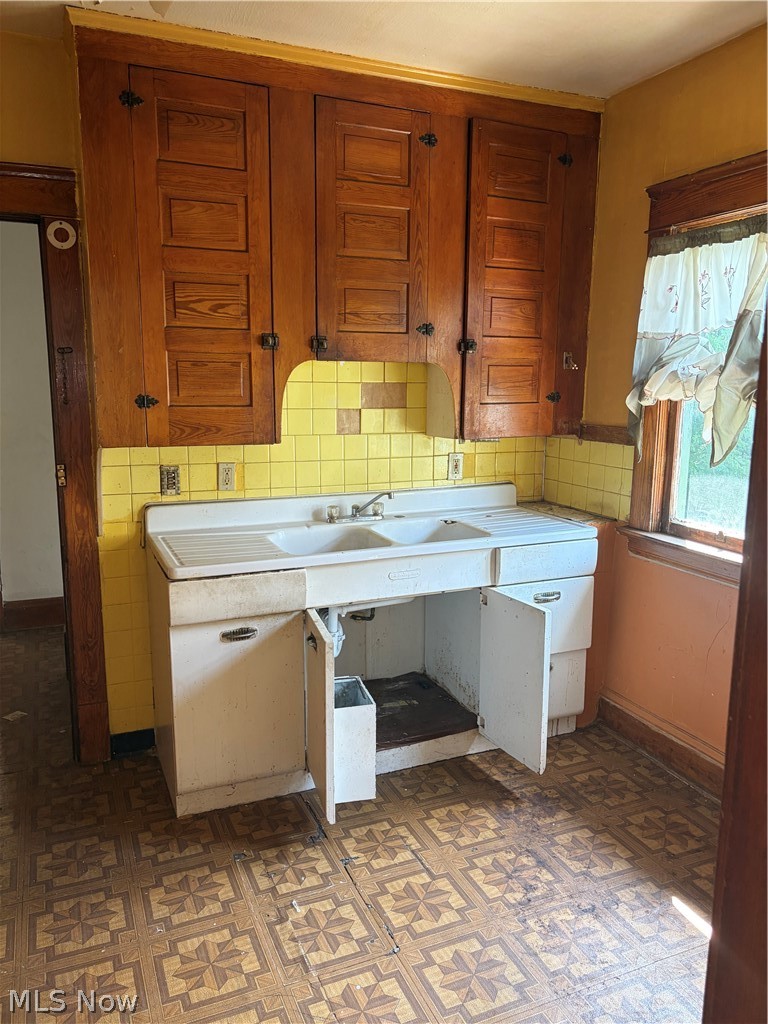 621 E 128th Street Cleveland OH 44108