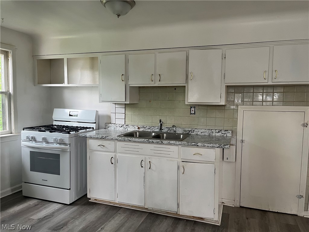 3542 W 119th Street Cleveland OH 44111